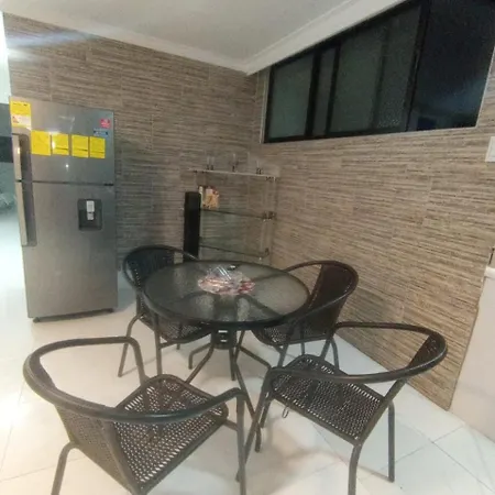 Apartment Penthouse Con Vista Al Mar